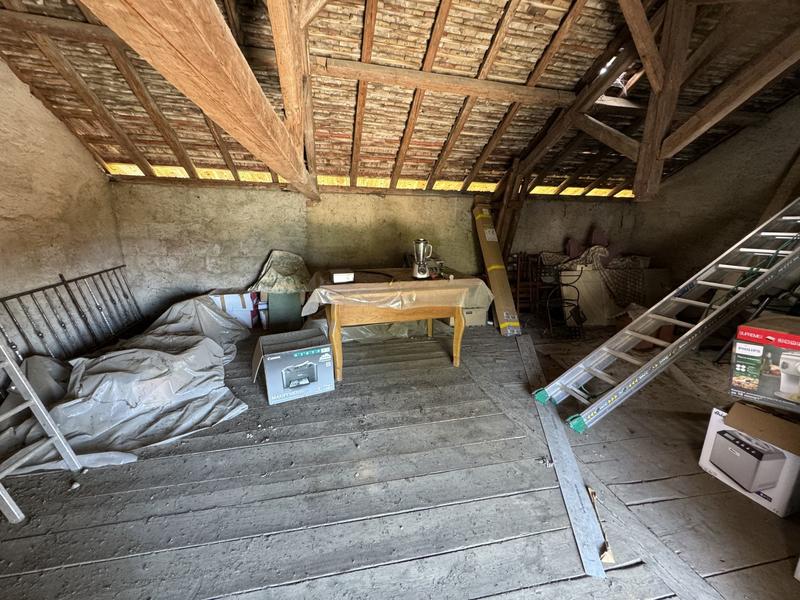 Immeuble mixte - 168 m² - 7 pièces