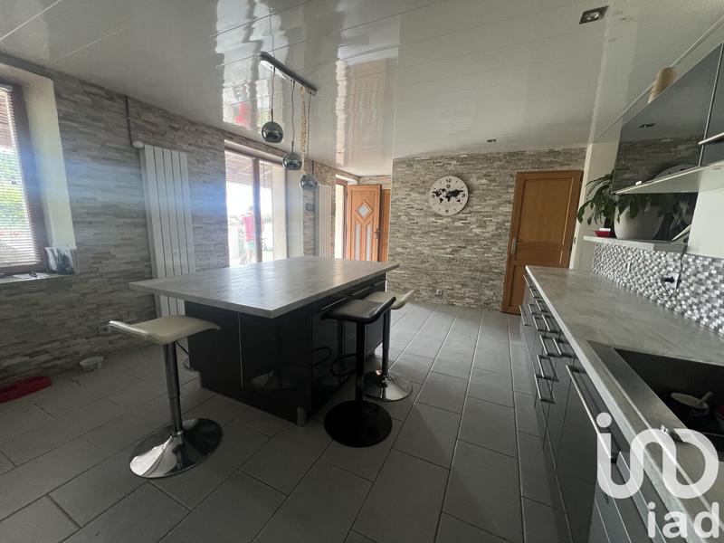 Maison - 172 m² - 8 pièces