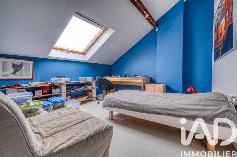 Maison - 180 m² - 7 pièces