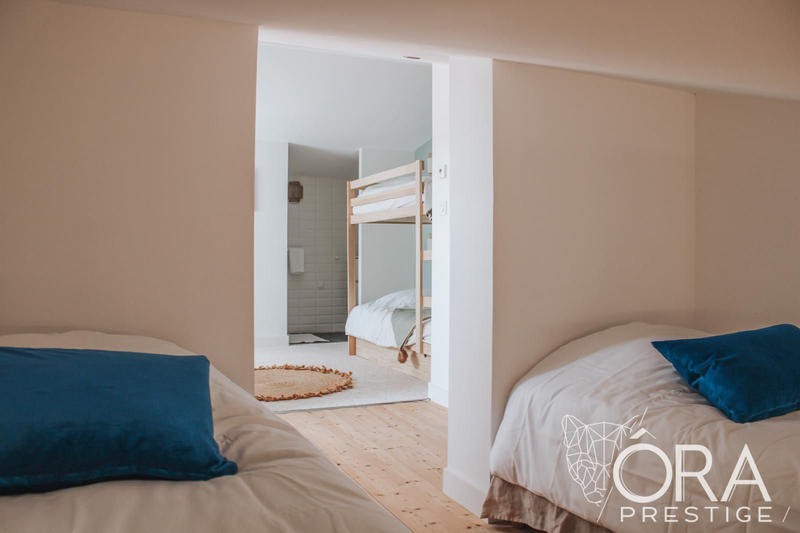 Maison traditionnelle - 187 m² - 5 pièces