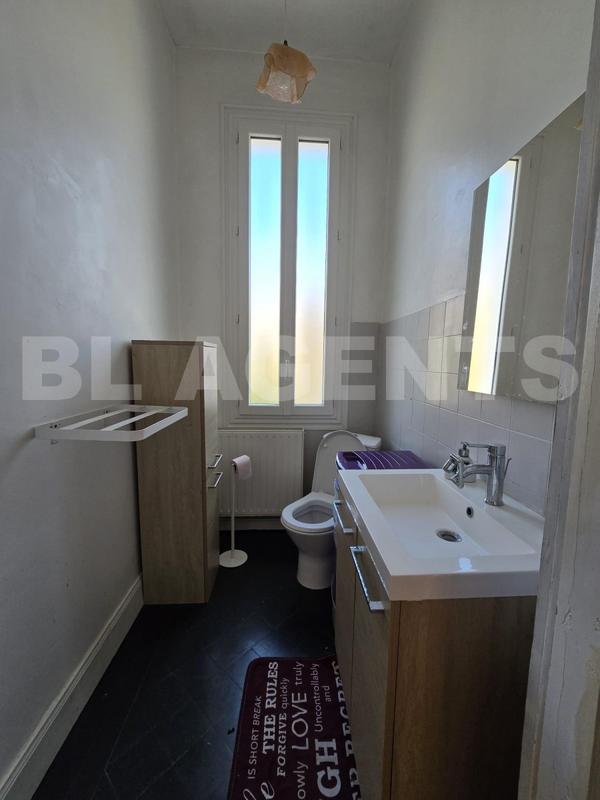 Maison - 200 m² - 5 pièces