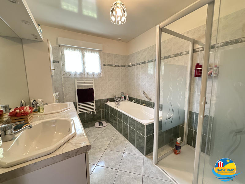 Maison - 110 m² - 6 pièces