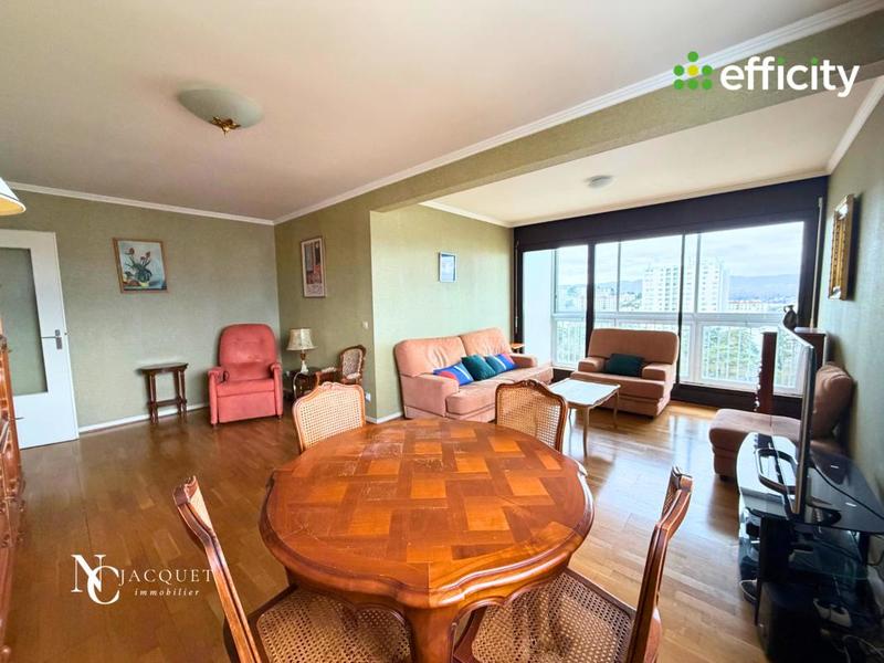 Appartement - 75 m² - 3 pièces