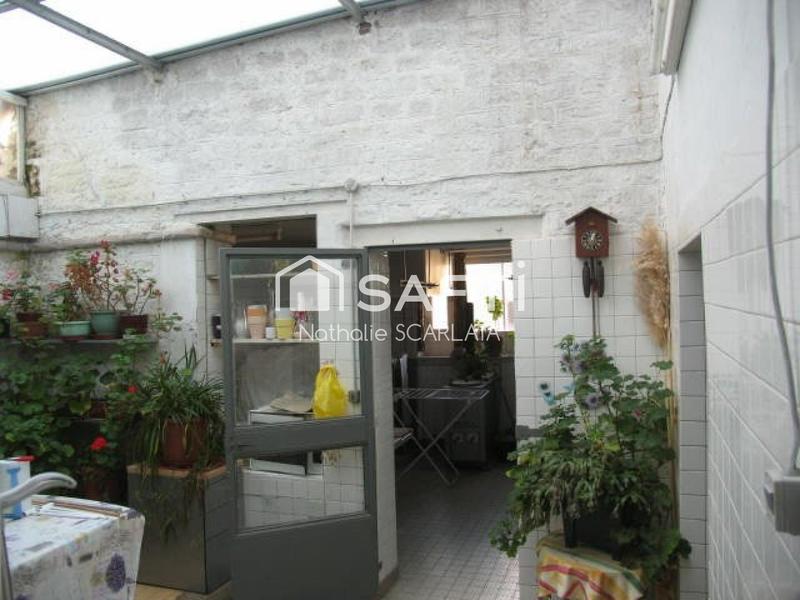 Maison - 180 m² - 7 pièces