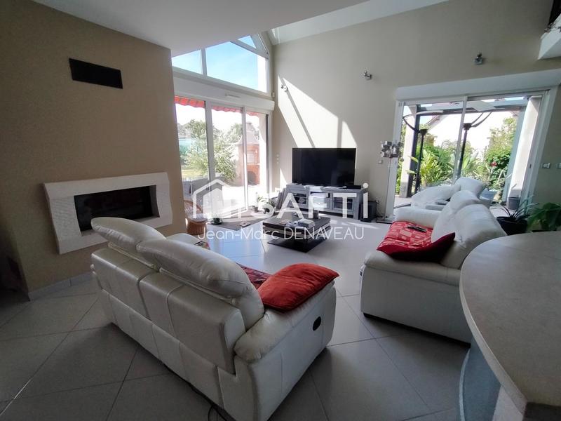 Maison - 448 m² - 9 pièces