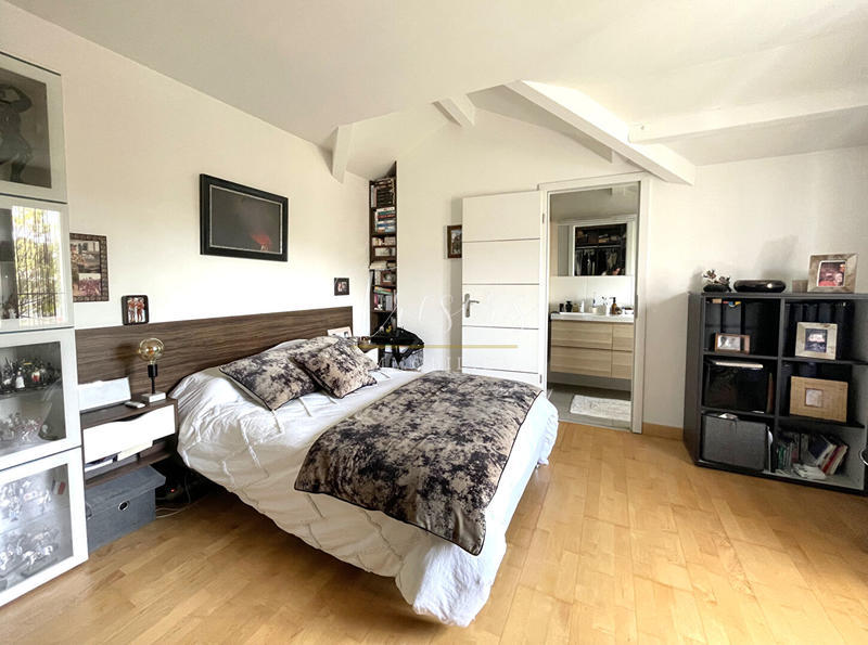 Maison - 146 m² - 5 pièces