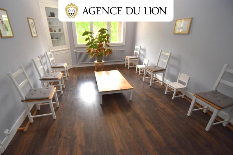 Appartement - 80 m² - 3 pièces