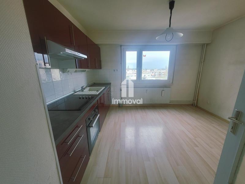 Appartement - 82 m² - 3 pièces