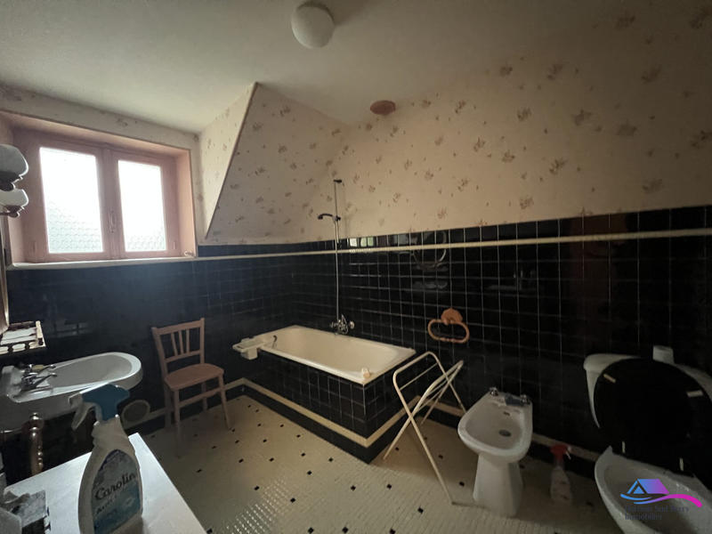 Maison - 115 m² - 5 pièces