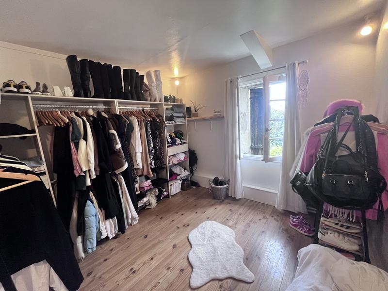 Maison traditionnelle - 181 m² - 15 pièces