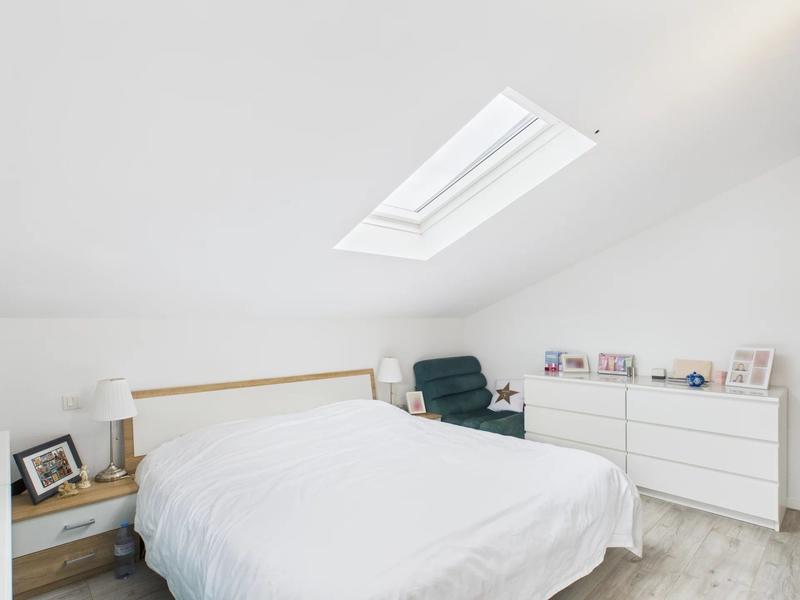 Appartement - 85 m² - 5 pièces