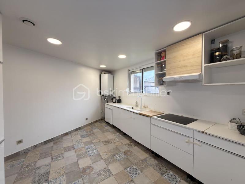 Maison - 185 m² - 6 pièces