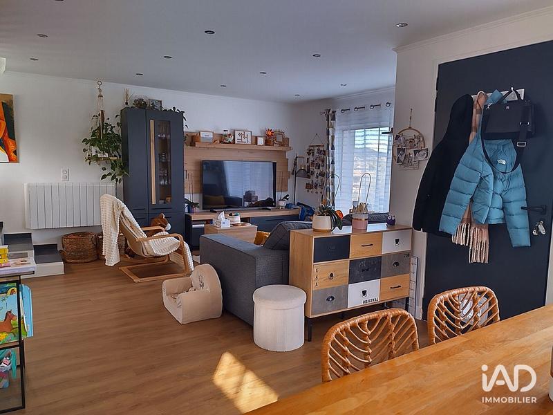 Maison - 99 m² - 4 pièces