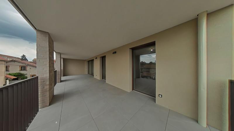 Appartement - 80 m² - 3 pièces