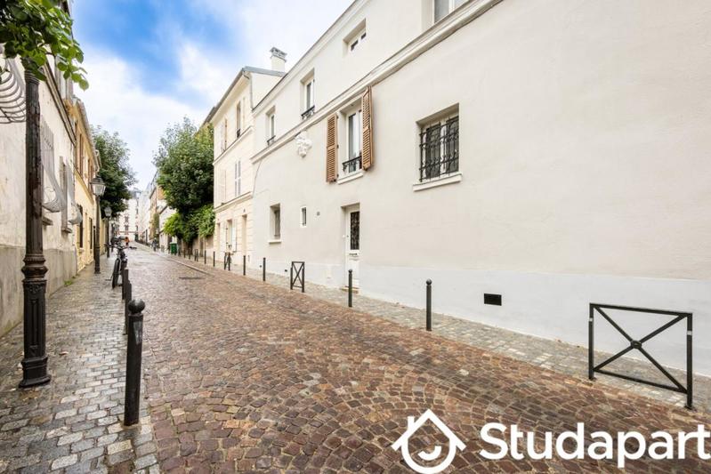 Chambre - 11 m² - 1 pièce