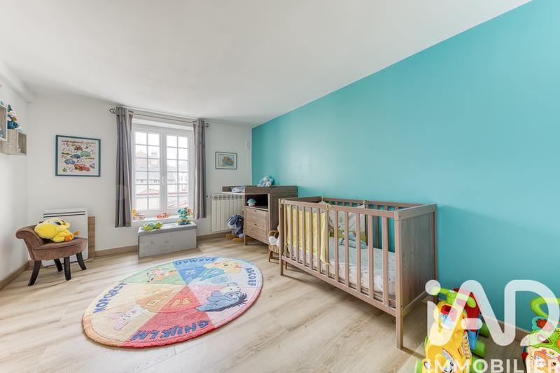 Maison - 152 m² - 6 pièces