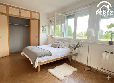 Maison - 97 m² - 5 pièces