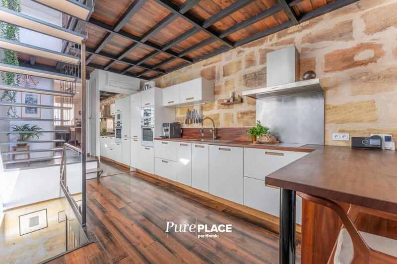 Maison - 140 m² - 5 pièces