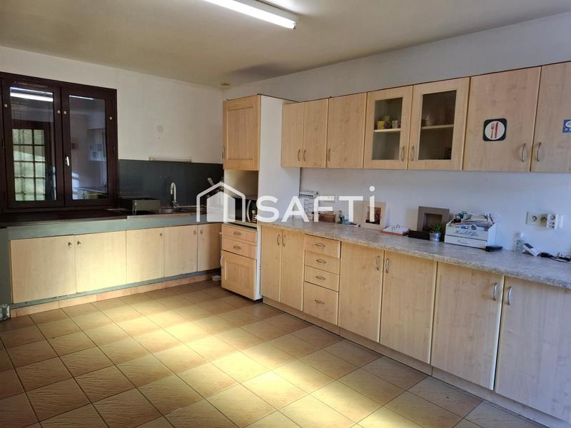 Maison - 190 m² - 7 pièces