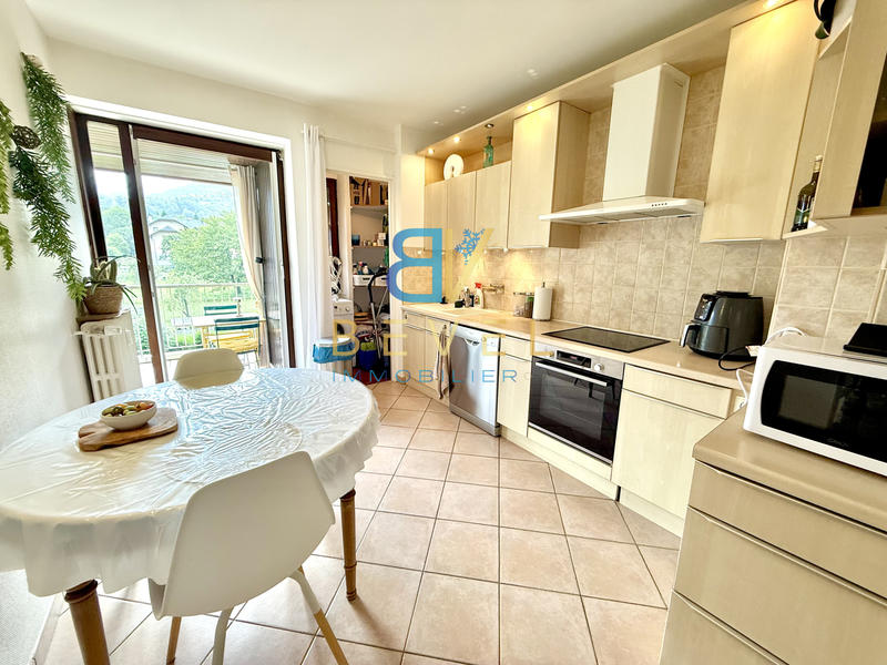 Appartement - 88 m² - 4 pièces