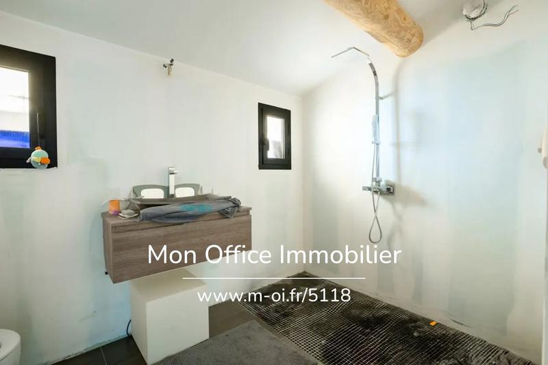 Maison de village - 280 m² - 4 pièces