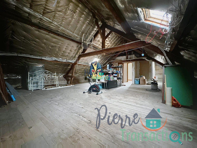 Maison - 92 m² - 4 pièces