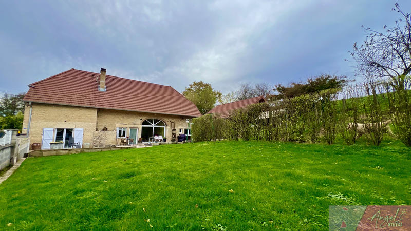Maison - 130 m² - 6 pièces