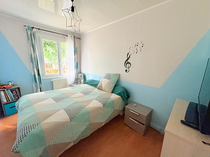 Maison - 98 m² - 5 pièces