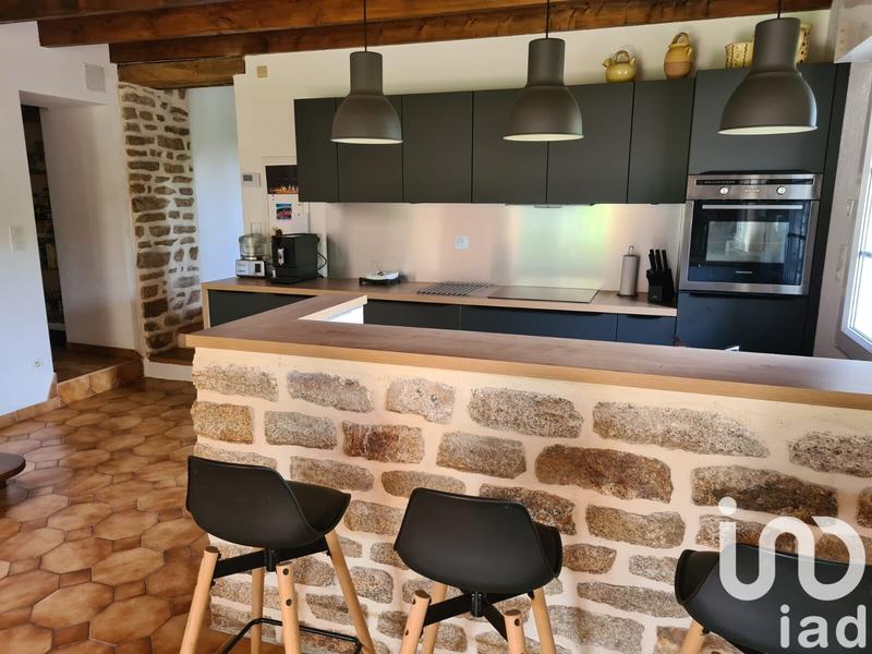 Maison - 153 m² - 7 pièces