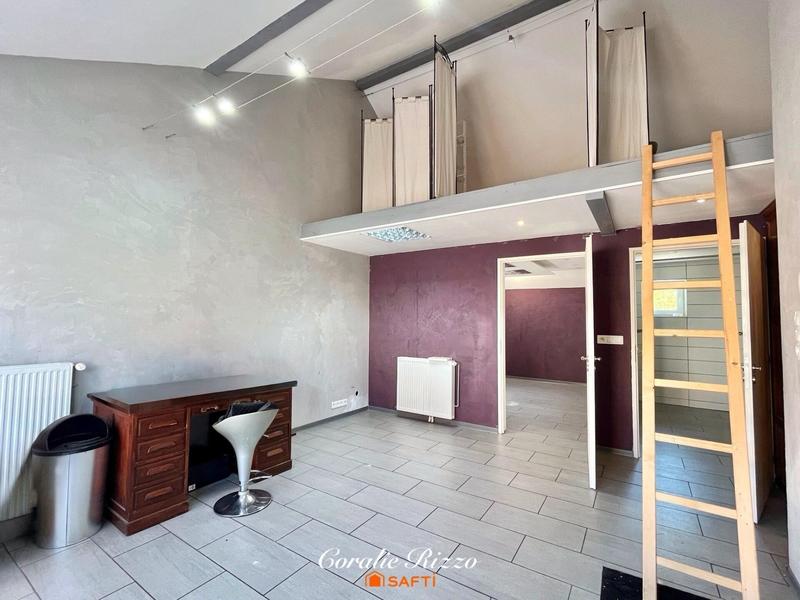 Maison - 160 m² - 7 pièces