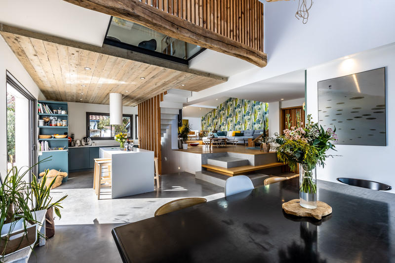 Maison - 180 m² - 7 pièces