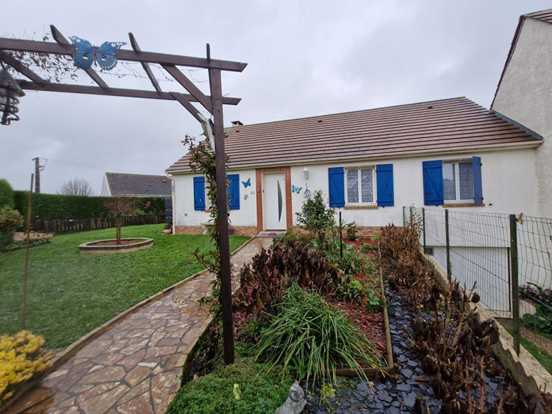 Maison - 101 m² - 4 pièces