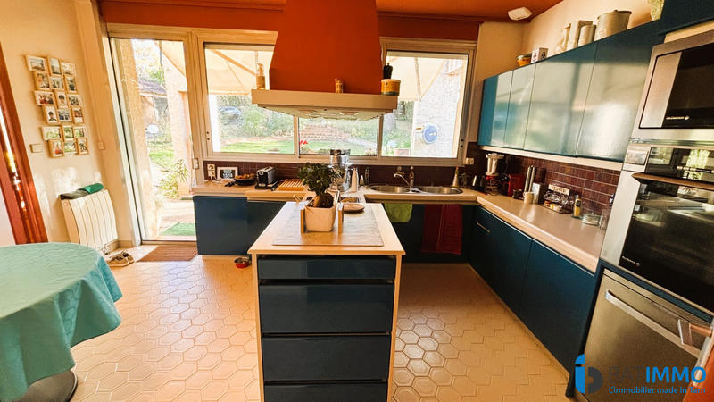 Maison - 188 m² - 5 pièces