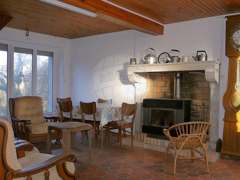 Maison - 100 m² - 4 pièces