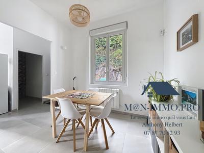 Maison traditionnelle - 136 m² - 6 pièces