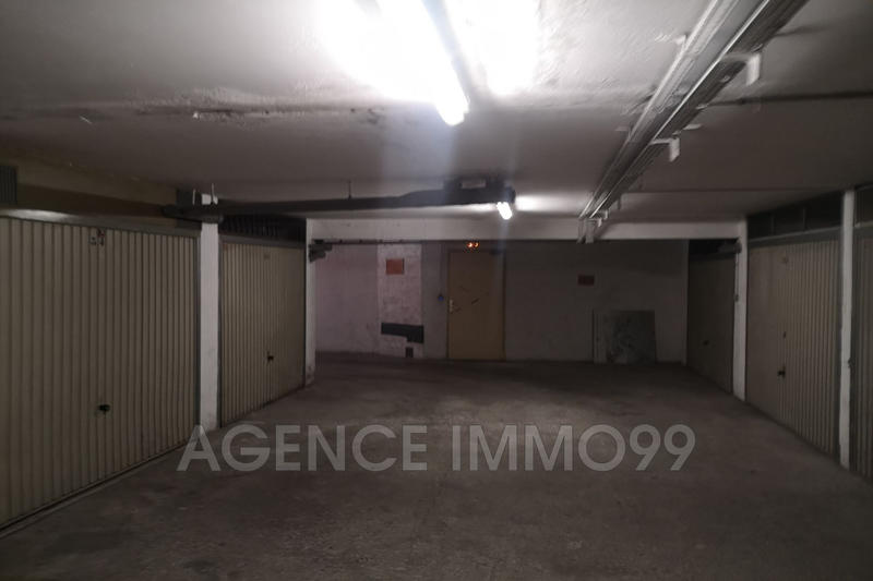 Parking / Garage - 20 m²