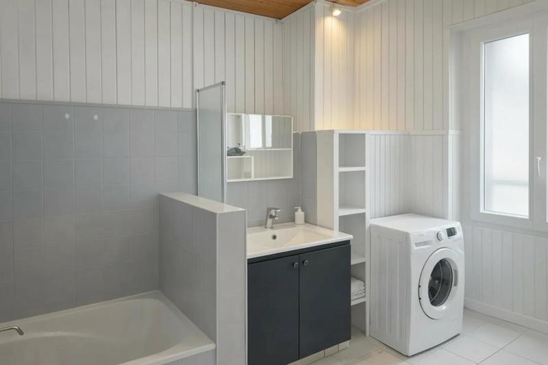 Maison de ville - 180 m² - 6 pièces