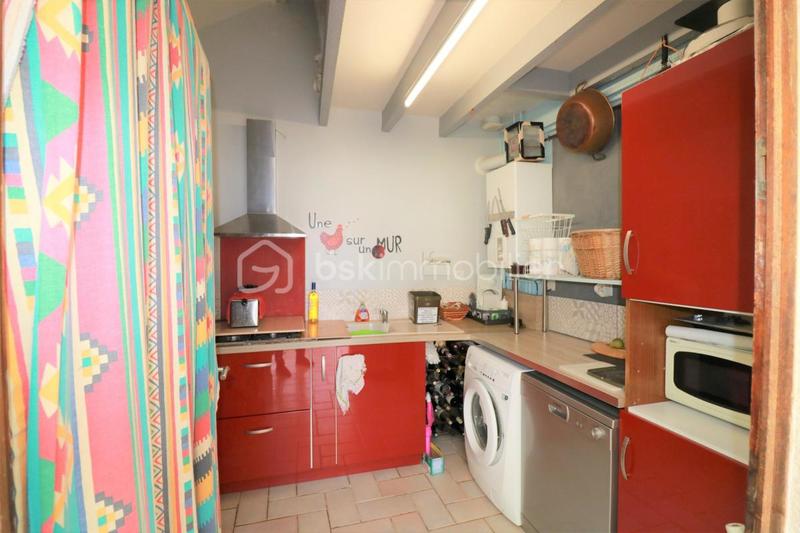 Maison - 230 m² - 7 pièces