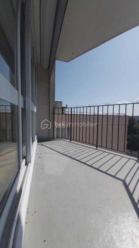 Appartement - 89 m² - 5 pièces