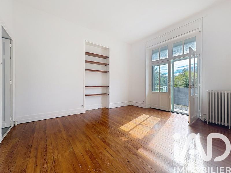 Maison - 179 m² - 7 pièces