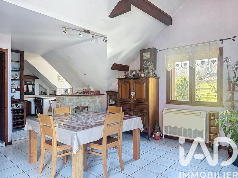 Appartement - 104 m² - 4 pièces