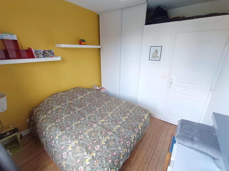 Maison - 95 m² - 5 pièces