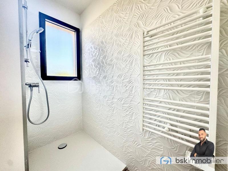 Villa - 111 m² - 5 pièces