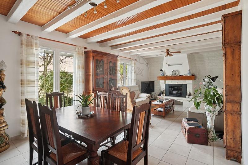 Maison - 135 m² - 6 pièces