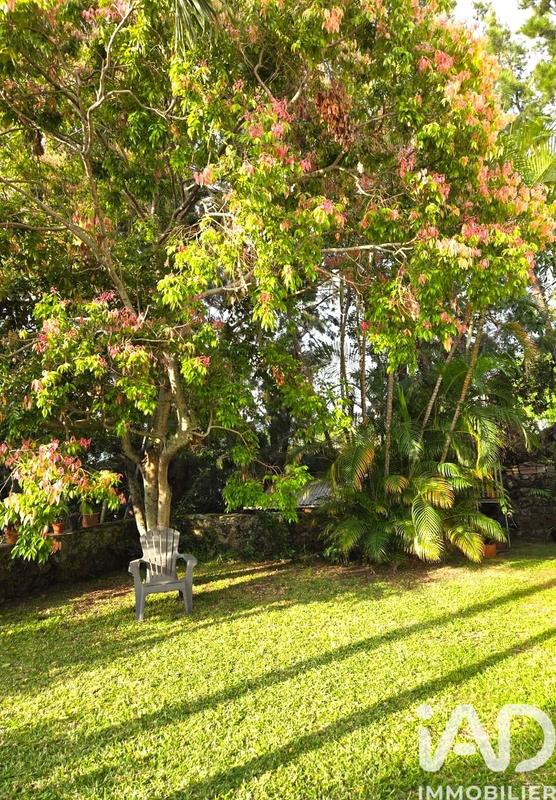 Maison - 250 m² - 7 pièces