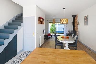 Maison - 180 m² - 6 pièces