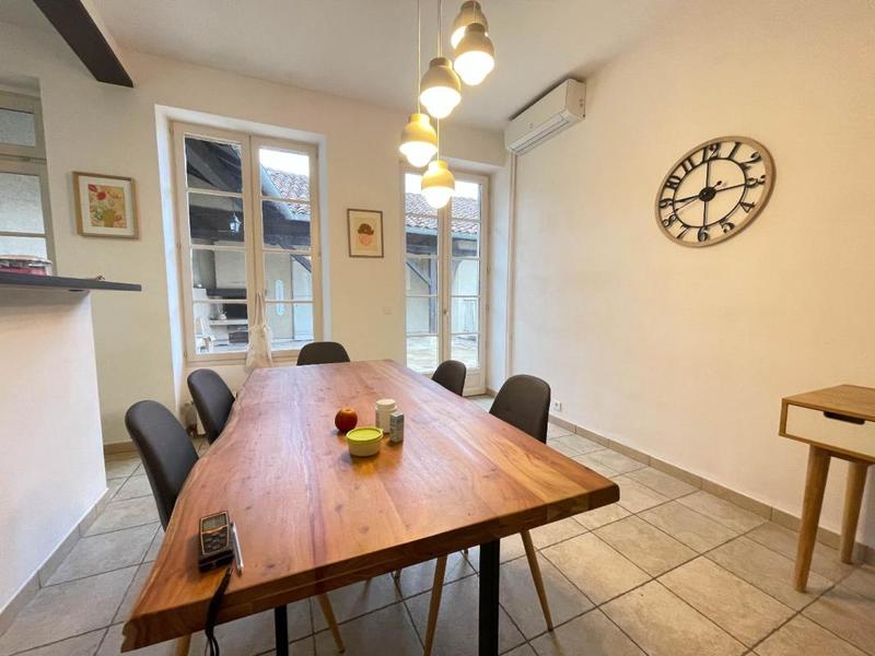 Appartement - 114 m² - 3 pièces