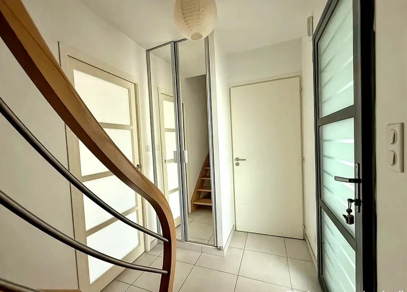 Maison - 145 m² - 6 pièces