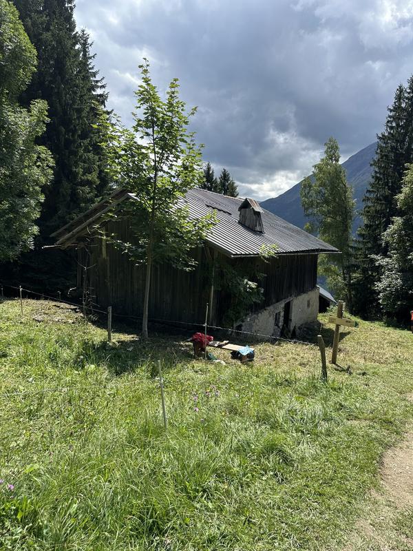 Ferme - 200 m² - 2 pièces