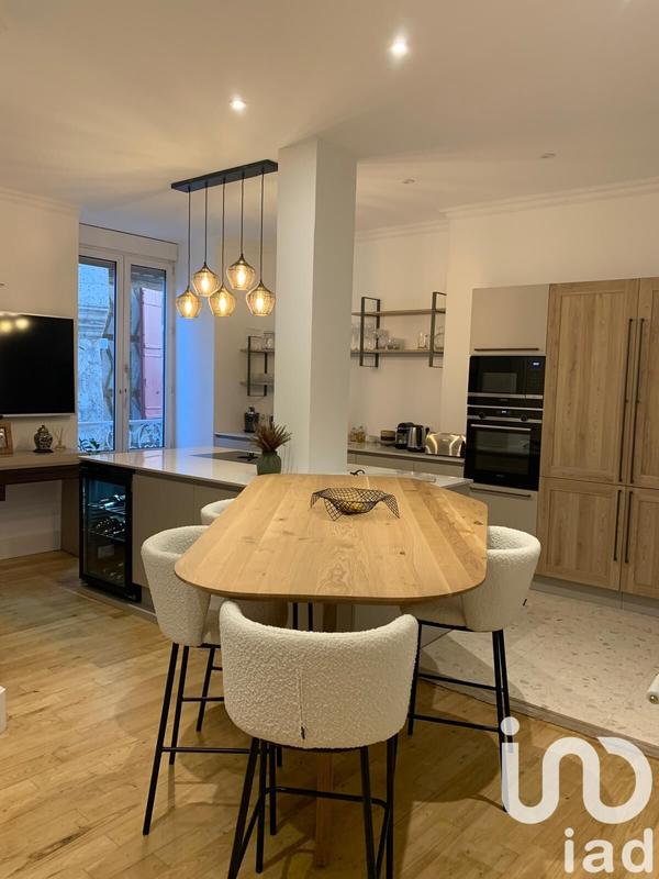 Appartement - 130 m² - 4 pièces